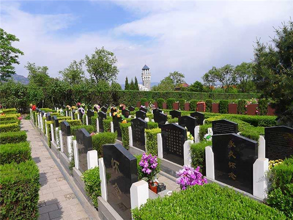 天寿陵园墓地